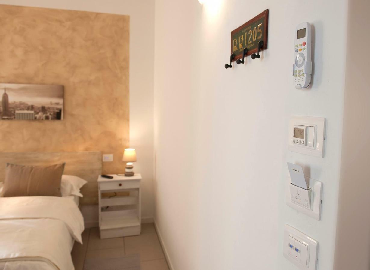 Le Suites - Di Fronte Ospedale Sacro Cuore Negrar Exterior photo